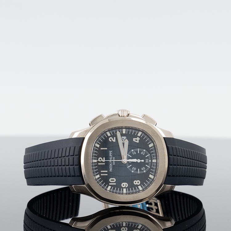 Patek Philippe 5968G-001 Aquanaut 42.2mm White Gold Blue Dial