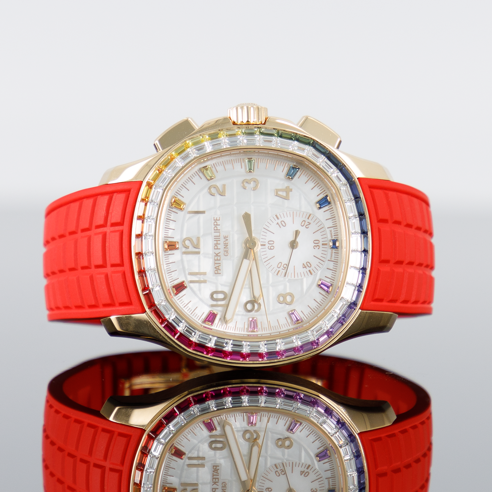 Patek Philippe 7968/300R Aquanaut 39.9mm Luce Rainbow