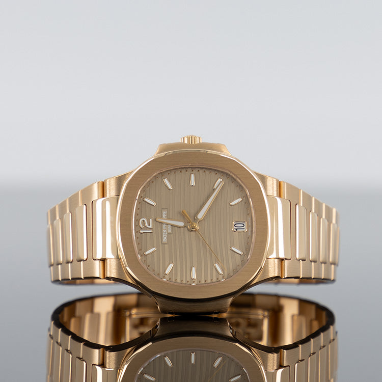 Patek Philippe 7118/1R Nautilus 35.2mm Golden Brown Opaline Rose Gold