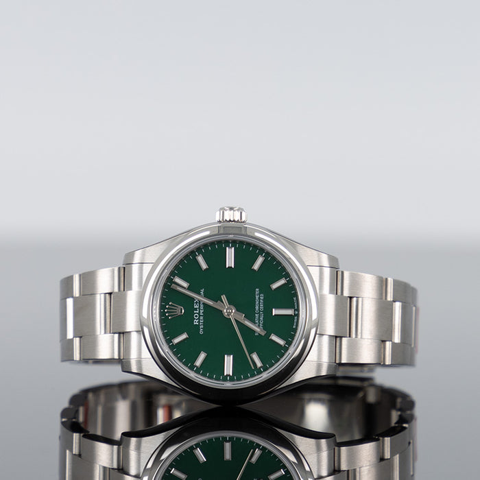 Rolex Oyster Perpetual 31mm Steel Green Dial 277200