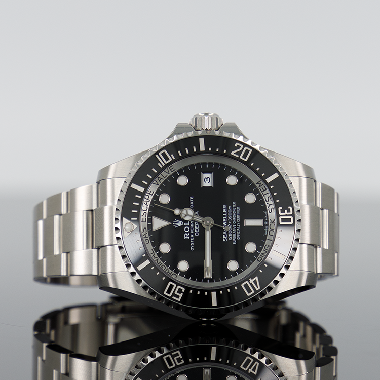 Rolex Sea-Dweller DeepSea 44mm Steel Black Dial Oyster 136660