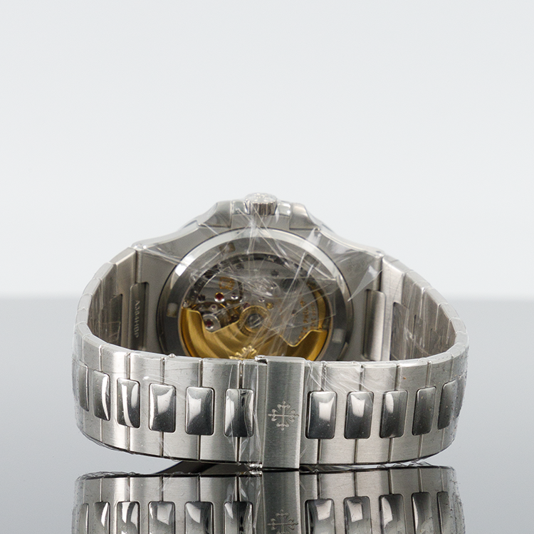 Audemars hotsell piguet 5711