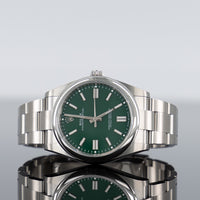 Rolex Oyster Perpetual 41mm Steel Green Dial 124300 1