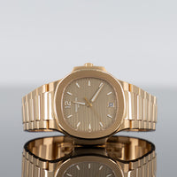 Patek Philippe 7118/1R Nautilus 35.2mm Golden Brown Opaline Rose Gold 1