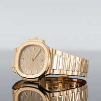 Patek Philippe 7118/1R Nautilus 35.2mm Golden Brown Opaline Rose Gold 2