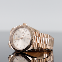 Rolex Day-Date 40mm Rose Gold Sundust baguette Dial 228235 2