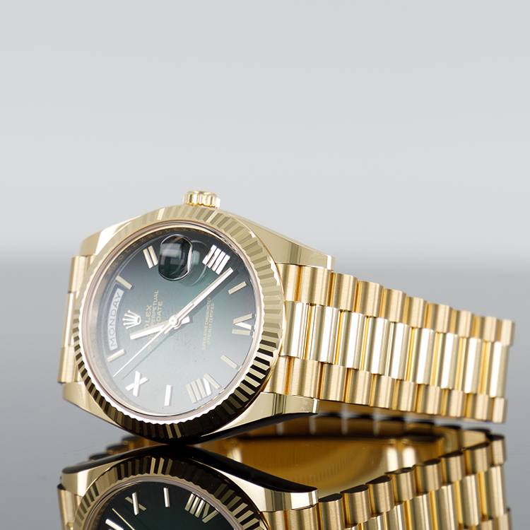 Rolex Day-Date 40mm Yellow Gold Ombre Roman Dial Fluted Bezel 228238