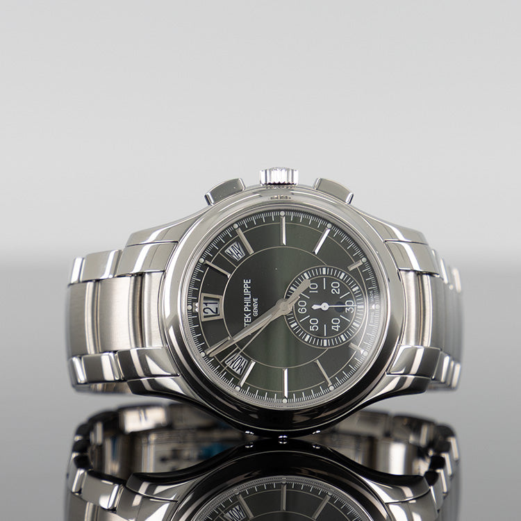 Patek Philippe 5905/1A-001 Complications Flyback Chronograph Annual Calendar 42mm Steel Green Dial