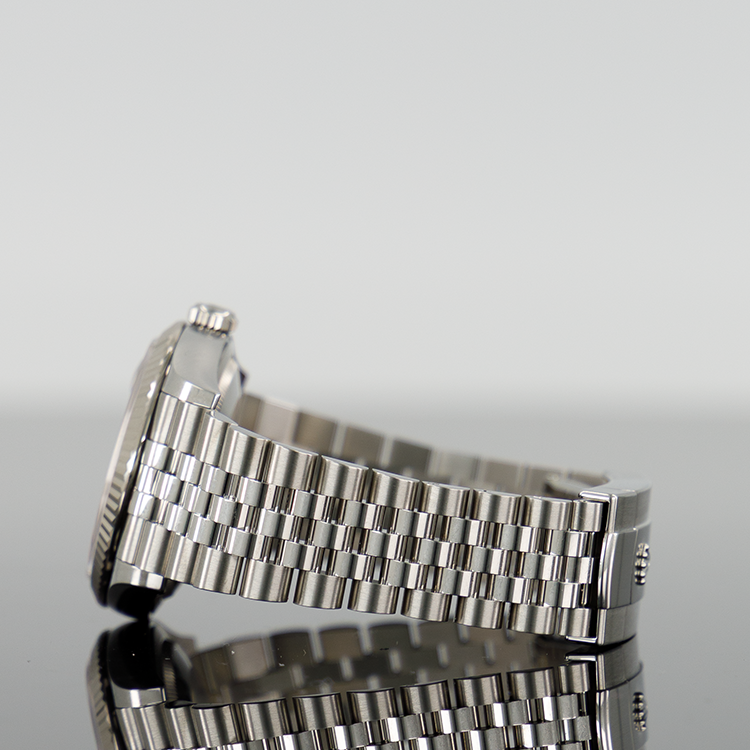 Rolex Datejust steel 36mm MOP Diamond Dial Fluted Jubilee 126234