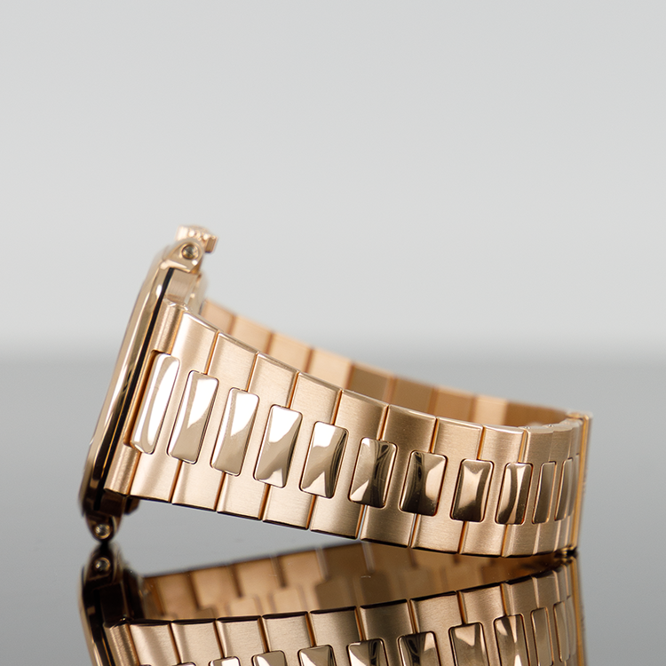 Patek Philippe 5711/1R-001 Nautilus 40mm Rose Gold - Brown Gradated Dial - Rose Gold Bracelet