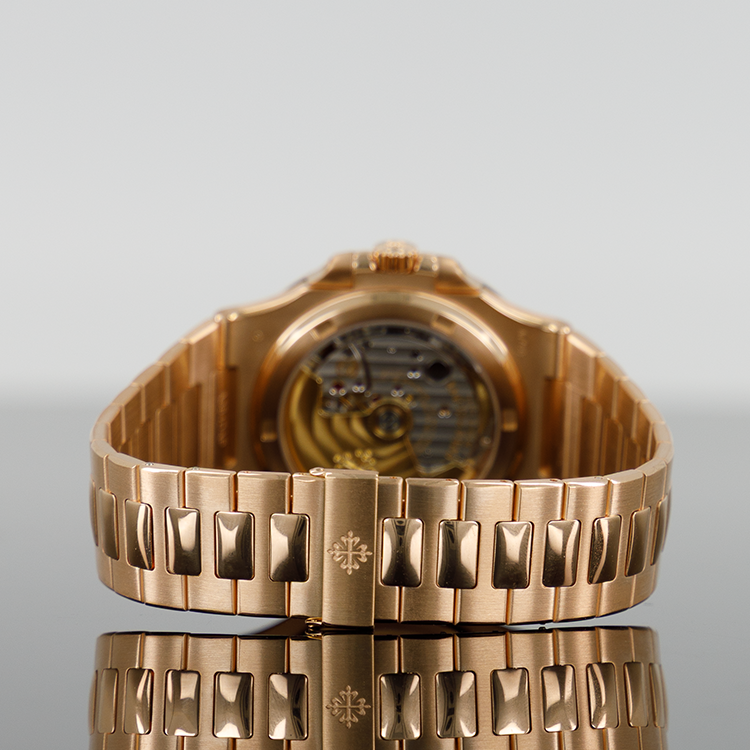 Patek Philippe 5711/1R-001 Nautilus 40mm Rose Gold - Brown Gradated Dial - Rose Gold Bracelet