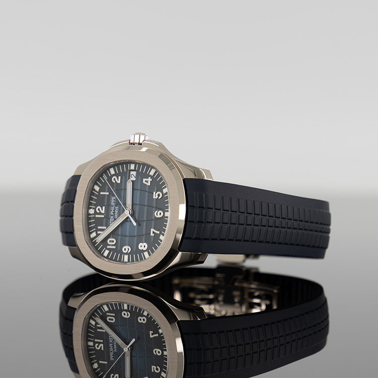 Patek Philippe 5168G-001 Aquanaut 42.2mm Blue Dial