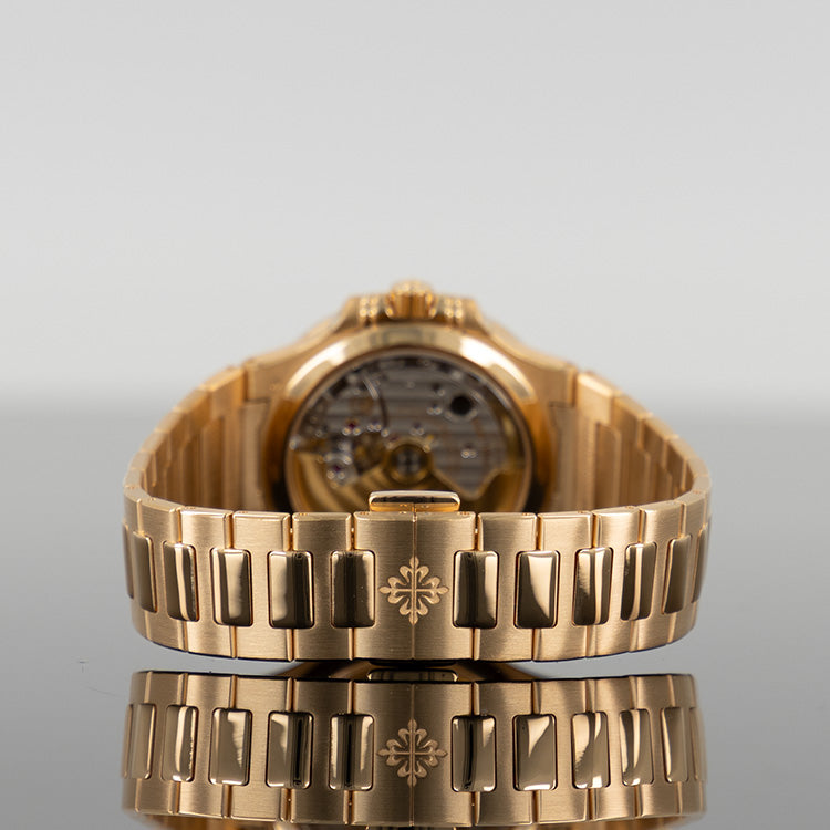 Patek Philippe 7118/1300R-001 Nautilus 35.2mm Rose Gold Wave Dial