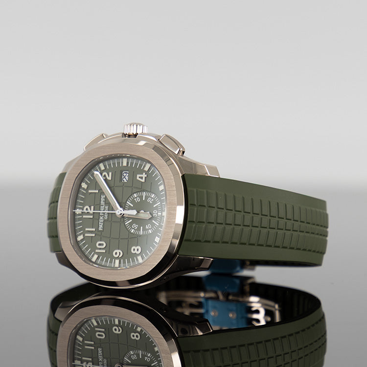 Patek Philippe 5968G-010 Aquanaut White Gold 42.2mm Green Dial