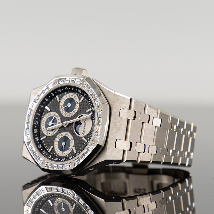 Audemars Piguet Royal Oak Perpetual Calendar 41mm White Gold Japan Edition Limited 15 Pieces 26598BC.ZZ.1220BC.02